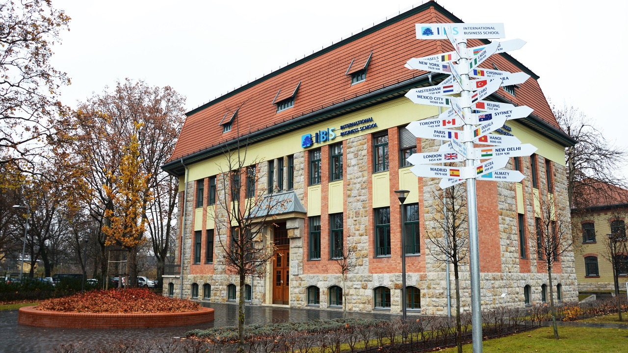 IBS International Business School